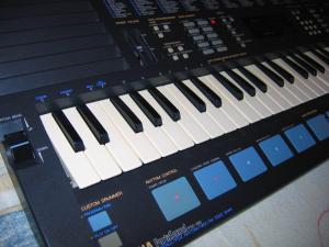 Vand Orga Yamaha PSS-680 Okazie Urgent